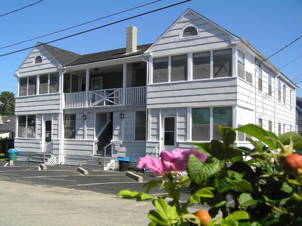 Beach Walk Apartments And Cottages 올드 오차드 비치 외부 사진
