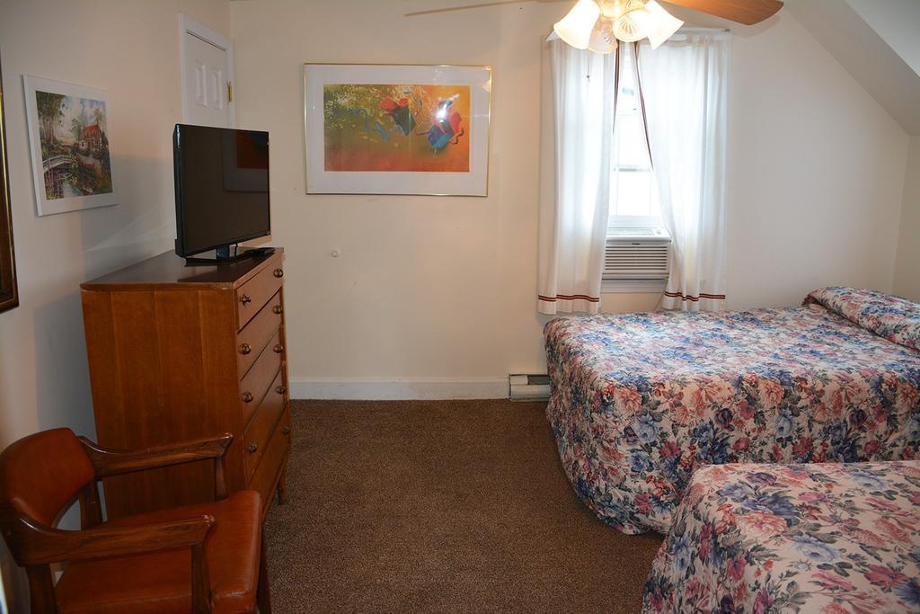 Beach Walk Apartments And Cottages 올드 오차드 비치 외부 사진