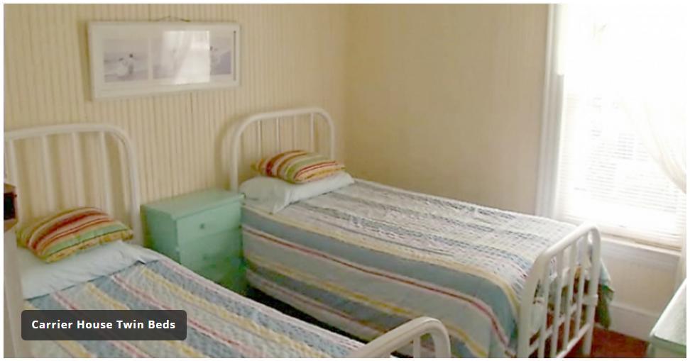 Beach Walk Apartments And Cottages 올드 오차드 비치 외부 사진