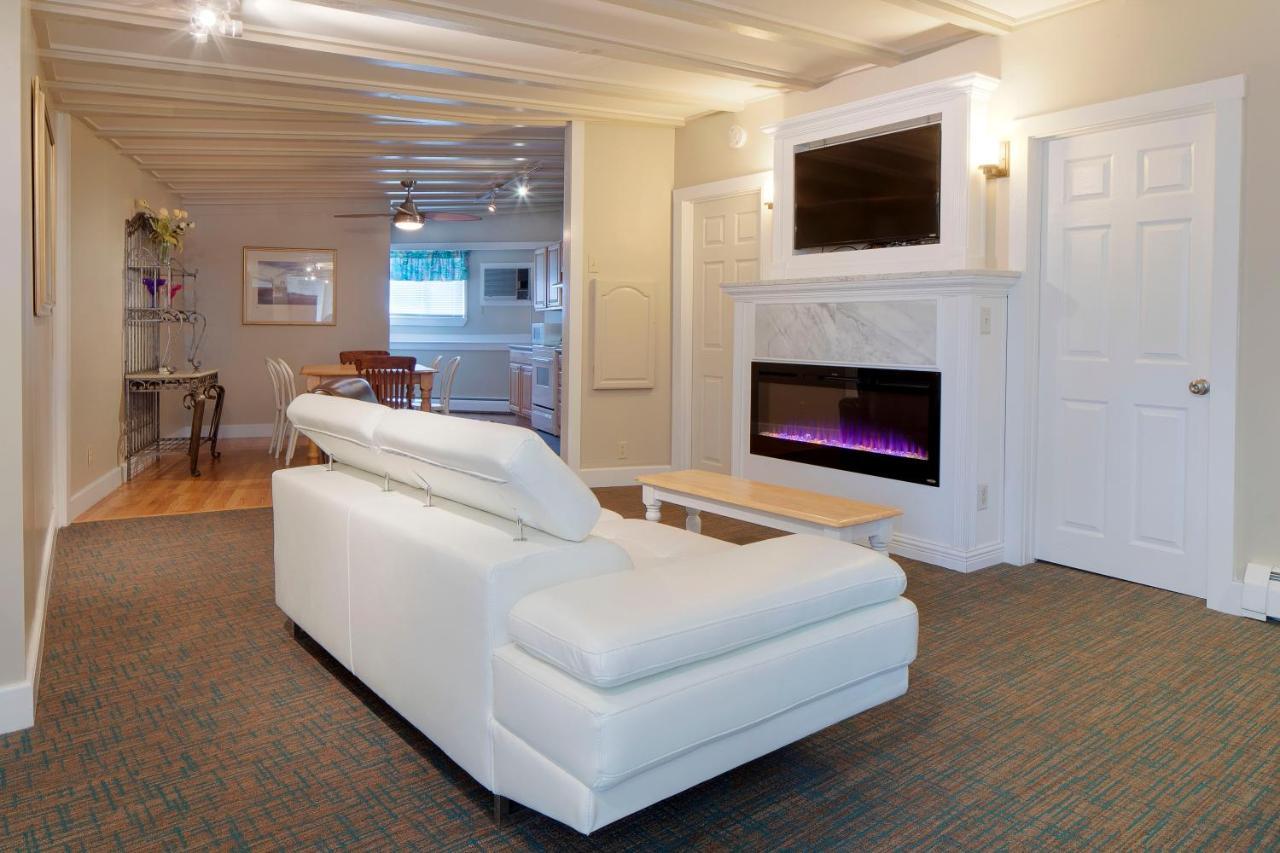 Beach Walk Apartments And Cottages 올드 오차드 비치 외부 사진
